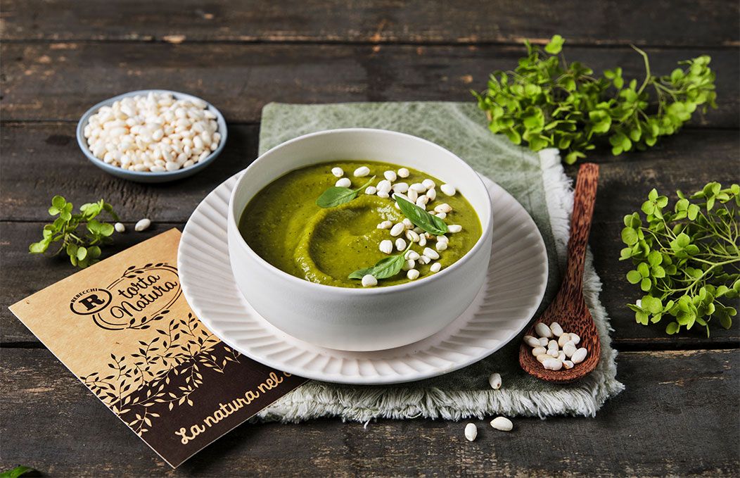 Vellutata di zucchine con riso soffiato